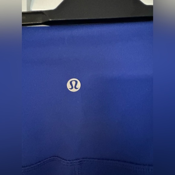 Lululemon Wunder Under Pant Full-On Luon 28"
Harbor Blue Size 6 - Picture 5 of 10